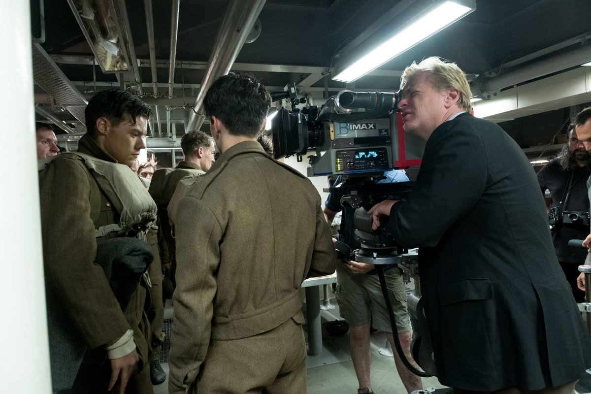 Christopher Nolan e Harry Styles sul set di Dunkirk.