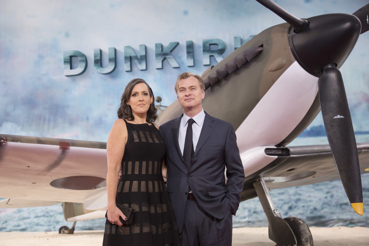 Christopher Nolan con la moglie e produttrice Emma Thomas alla prima londinese di Dunkirk.