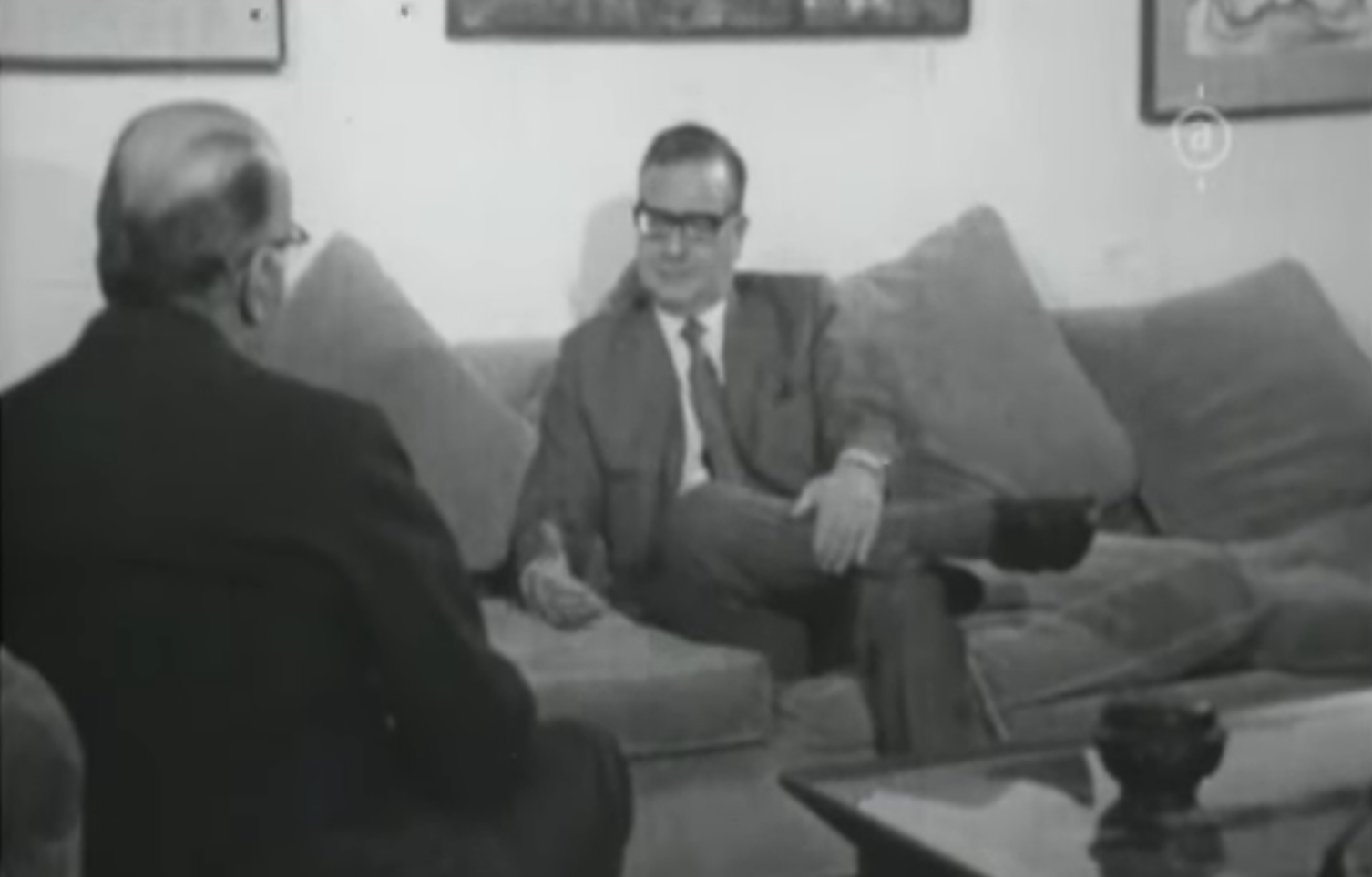 Rossellini, di spalle, e il Presidente Allende