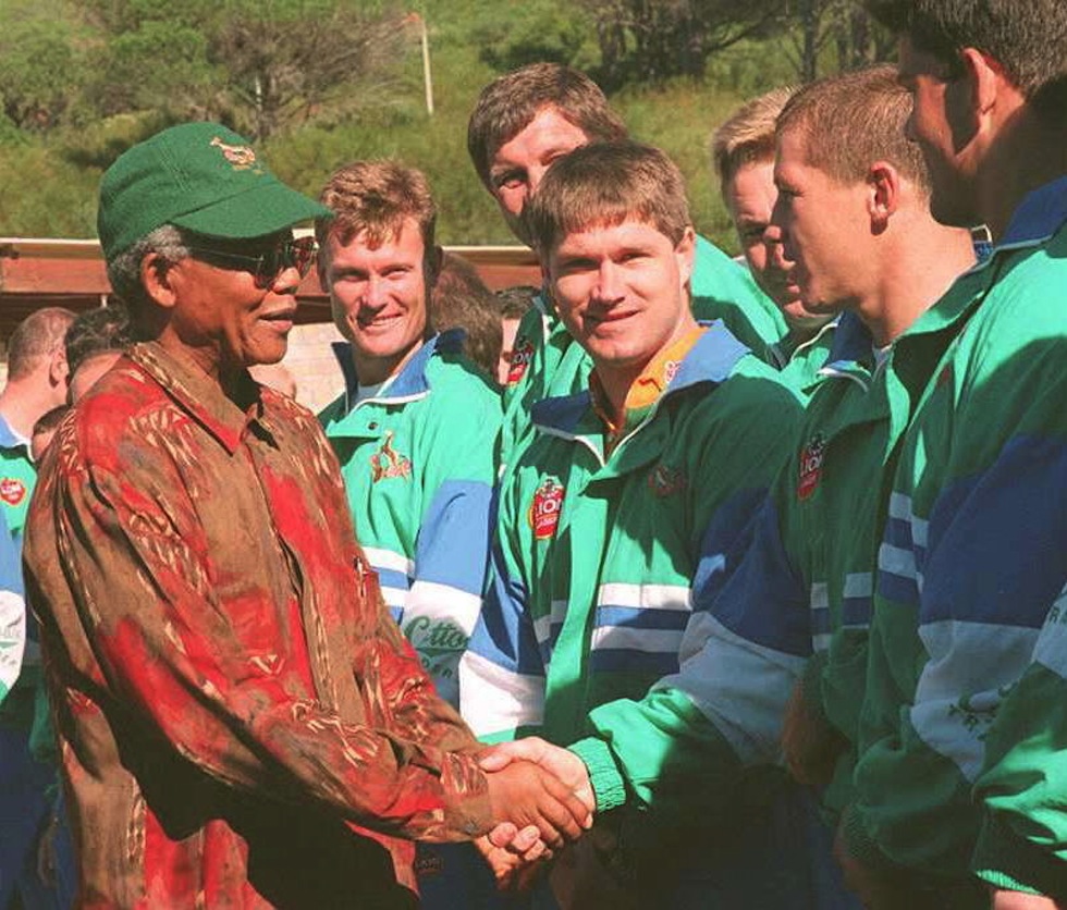 Nelson Mandela in visita nel ritiro degli Springboks Foto credit Gary Bernard