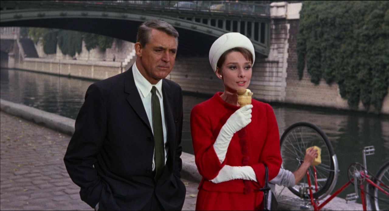 Cary Grant e Audrey Hepburn in Sciarada