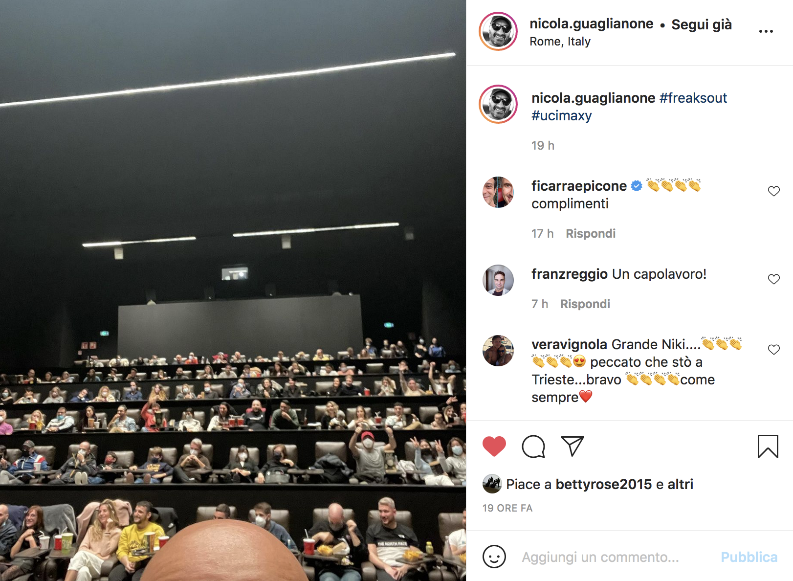 Il (quasi) selfie di Nicola Guaglianone nal cinema UCI Lux di Roma