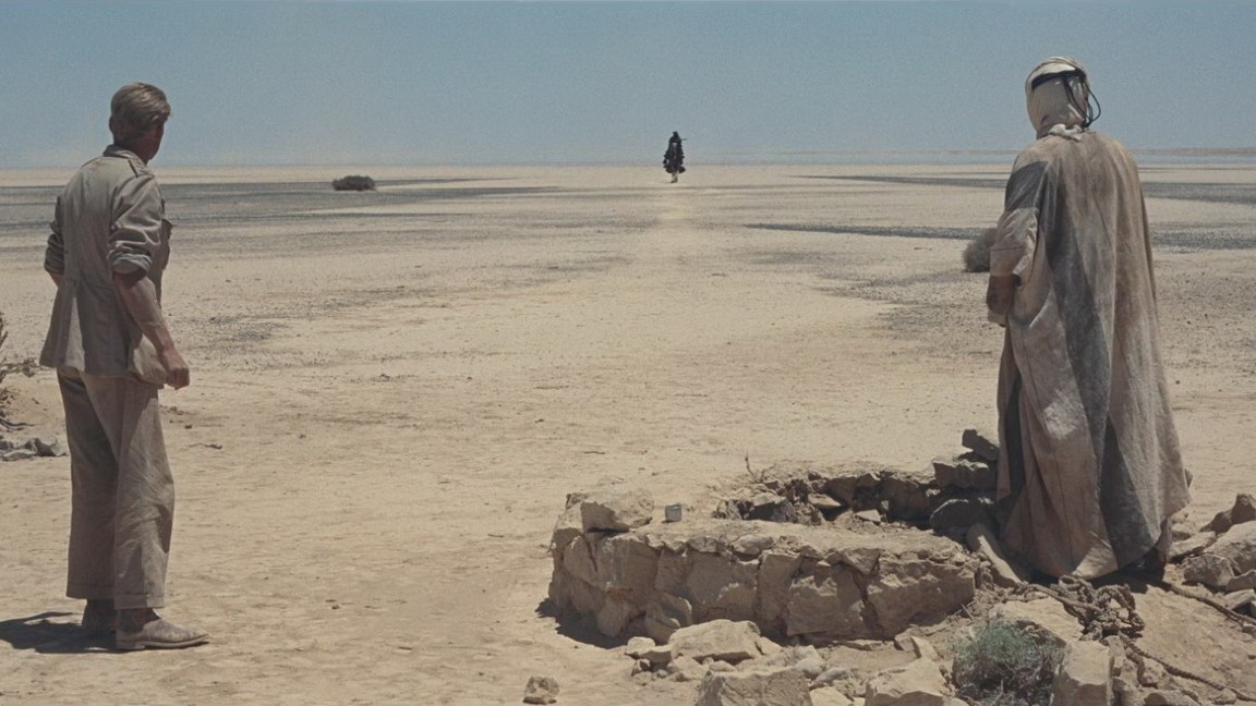Peter O'Toole in una scena di Lawrence d'Arabia