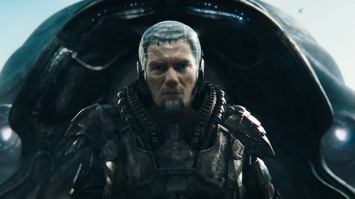 Michael Shannon è di nuovo il Generale Zod dieci anni dopo L'uomo d'acciaio di Zack Snyder