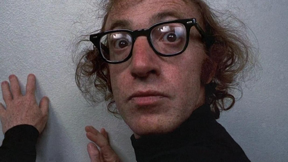 Woody Allen è Miles Monroe in Il dormiglione, proprietario di un ristorante vegetariano e clarinettista jazz