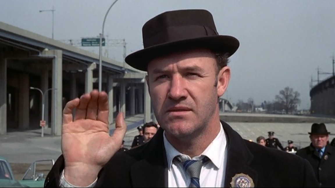Gene Hackman è Papa Doyle in una scena del film