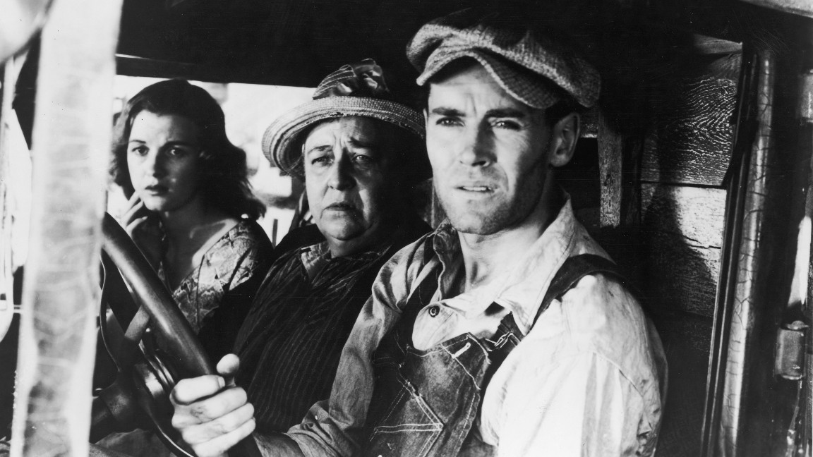 Dorris Bowdon, Jane Darwell e Henry Fonda in una scena di Furore
