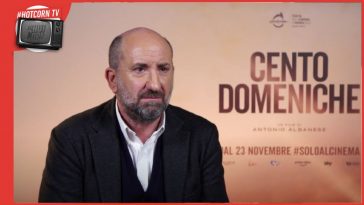 Antonio Albanese in un momento della nostra intervista a proposito di Cento Domeniche