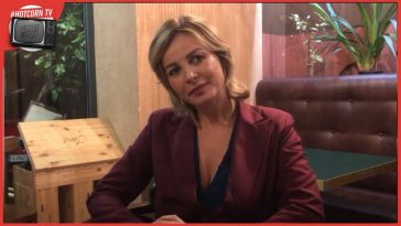 Violante Placido in un momento della nostra intervista per parlare di Improvvisamente a Natale mi sposo (ora al cinema), ma non solo...
