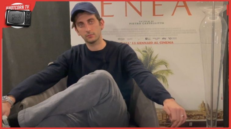 Pietro Castellitto in un momento della nostra conversazione per parlare di Enea, al cinema dall'11 gennaio con Vision Distribution