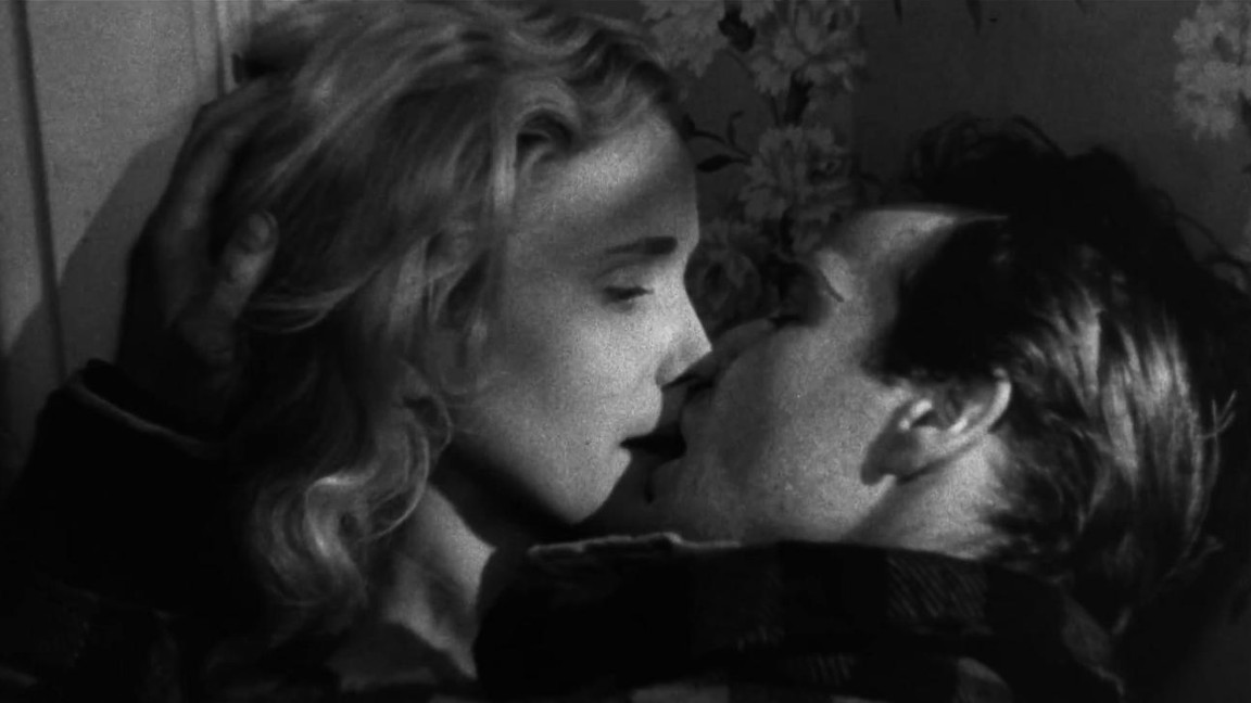 Eva Marie Saint e Marlon Brando in un momento del film