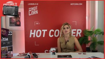 Noemi Brando in visita all'Hot Corner in sede romana, per parlare di Sei nell'anima, dal 2 maggio su Netflix
