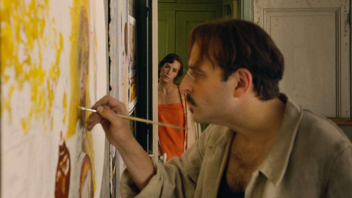 Vincent Macaigne è Pierre Bonnard in una scena di Ritratto di un amore