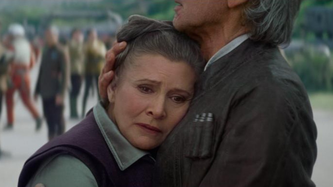 Harrison Ford e Carrie Fisher in un momento di Episodio VII - Il Risveglio della Forza