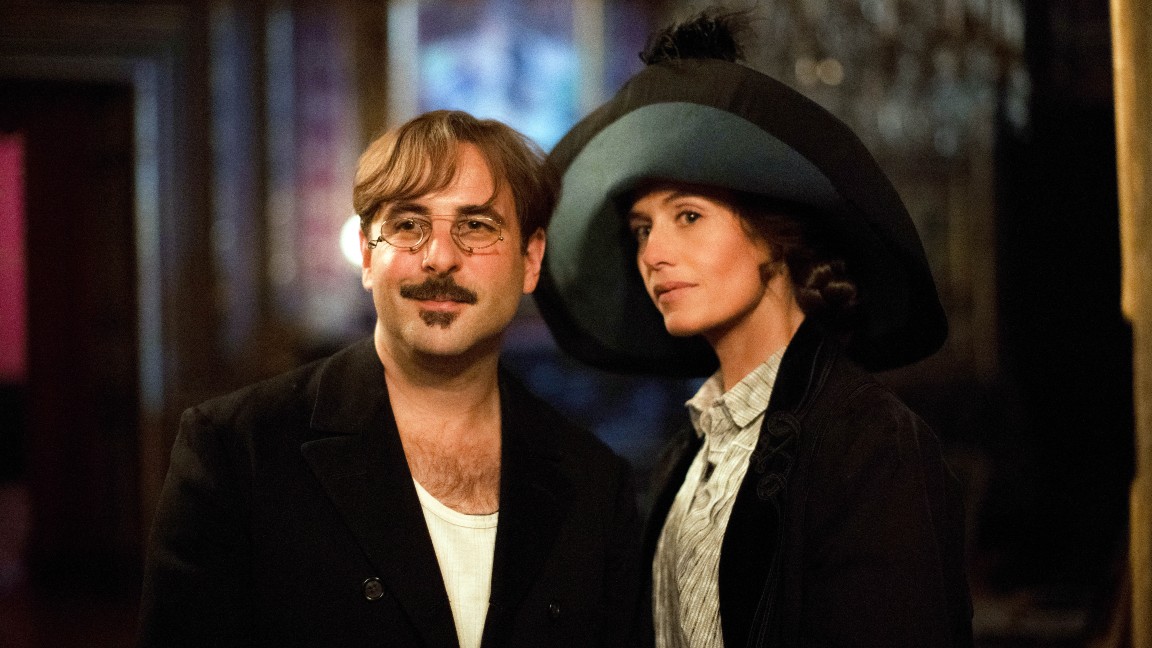 Vincent Macaigne e Cécile De France in una scena del film