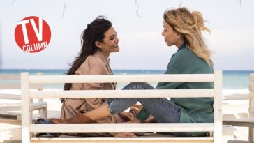 Pina Turco e Vittoria Schisani in una scena di La Vita che Volevi, una serie di Ivan Cotroneo, dal 29 maggio su Netflix