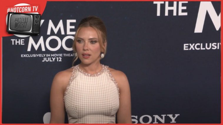 Scarlett Johansson sul red carpet dell'anteprima mondiale di Fly Me To The Moon di Greg Berlanti, al cinema con Sony Pictures