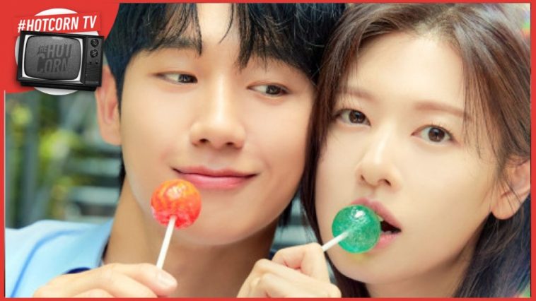 Un estratto dal poster promozionale di Love Next Door, dal 17 agosto su Netflix