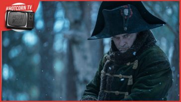 Joaquin Phoenix in una scena del Napoleon di Ridley Scott