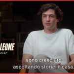 Gabriel Leone ci accompagna dietro le quinte di Senna: Dal 29 novembre su Netflix
