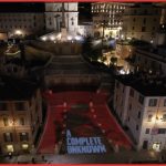 La scalinata di Piazza di Spagna si veste di A Complete Unknown: Dal 23 gennaio al cinema