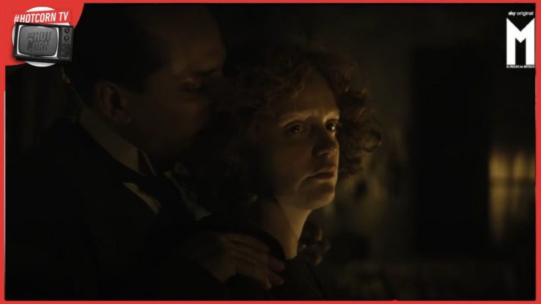 Luca Marinelli e Benedetta Cimatti in una scena di M - Il Figlio del Secolo