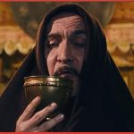 Padre Maronno in un estratto dal teaser trailer di Sconfort Zone