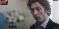 Carmy Berzatto (interpretato da Jeremy Allen White)