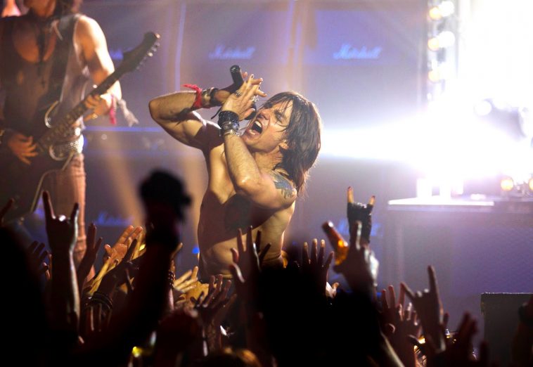 Review: 'Rock of Ages' is a Truly Immersive, Full-Body Experience