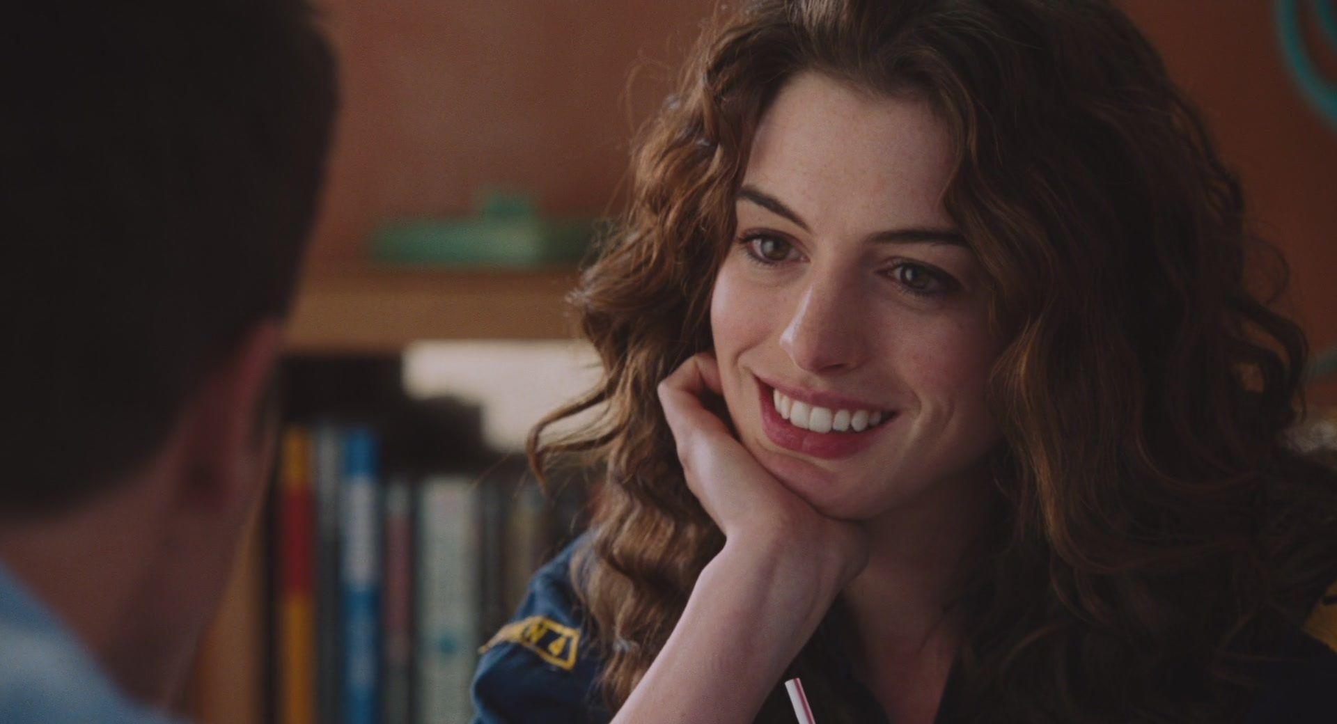 Love & Other Drugs | Jake Gyllenhaal, Anne Hathaway in a cute romcom